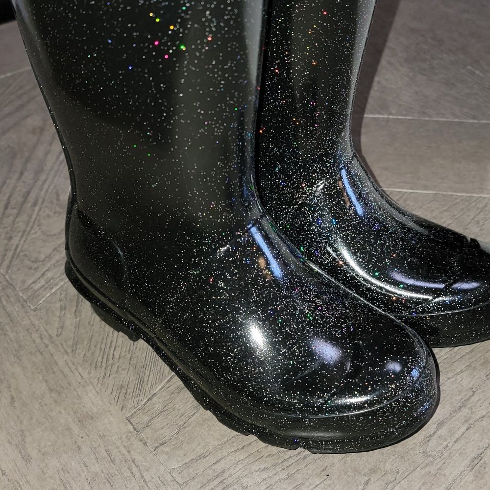 Rain boots